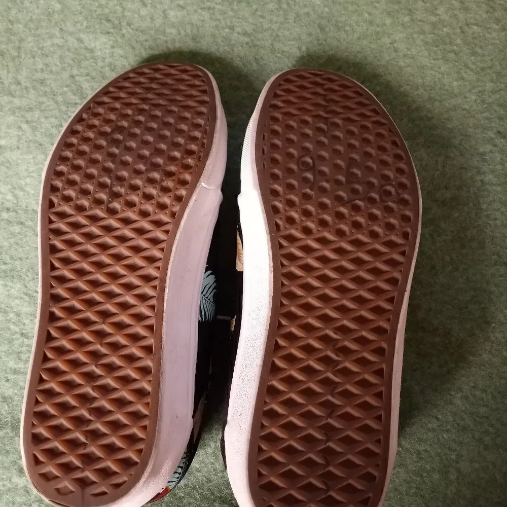 vans off the wall world’s #1 skateboard proUS Sz 9 Eur Size 42 